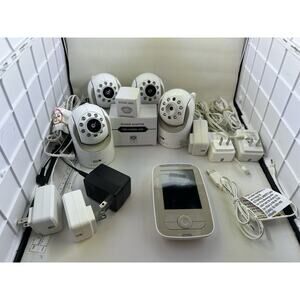 Infant Optics DXR-8 Baby Monitor Bundle 4 Cameras 1 Screen 8 Chargers Lenses